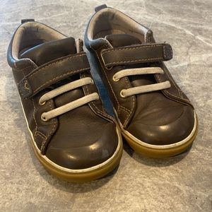 See Kai run leather sneakers